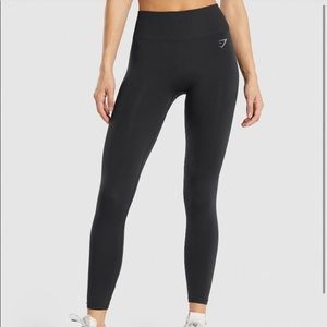 GYMSHARK Black fit seamless mid rise leggings